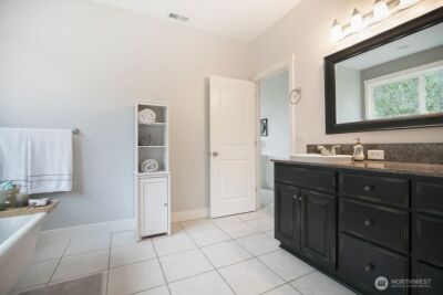 140 Nordstrom Lane , Kelso, WA 98626 - Photo 18