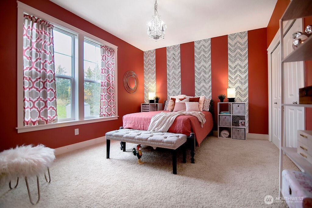 140 Nordstrom Lane , Kelso, WA 98626