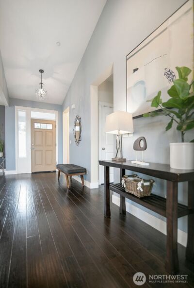 140 Nordstrom Lane , Kelso, WA 98626 - Photo 2