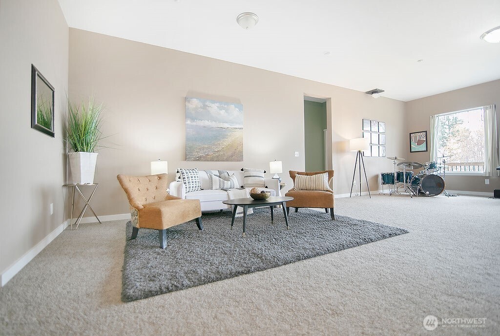 140 Nordstrom Lane , Kelso, WA 98626