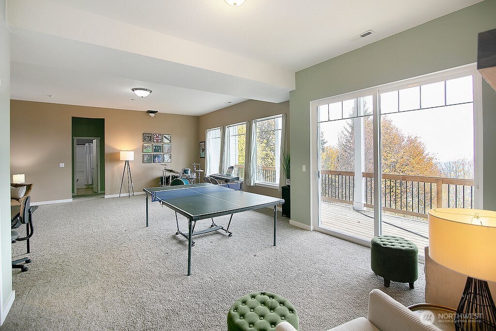 140 Nordstrom Lane , Kelso, WA 98626