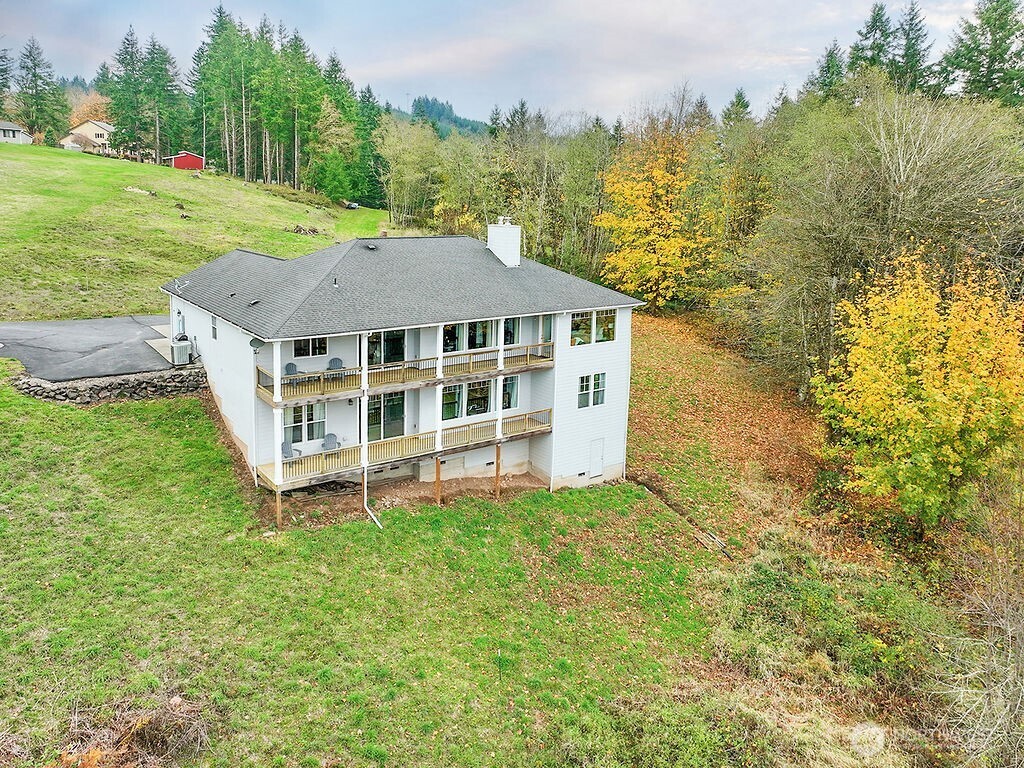 140 Nordstrom Lane , Kelso, WA 98626