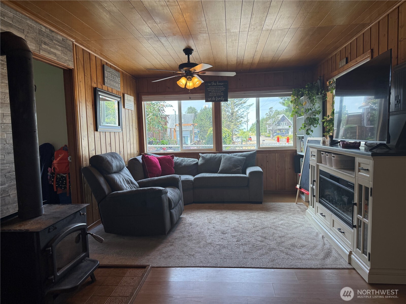 1414 177th Place , Long Beach, WA 98631