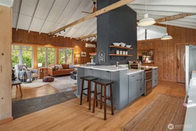 11305 103rd Avenue SW, Vashon, WA 98070 - Photo 15