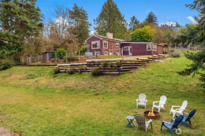 11305 103rd Avenue SW, Vashon, WA 98070 - Photo 3