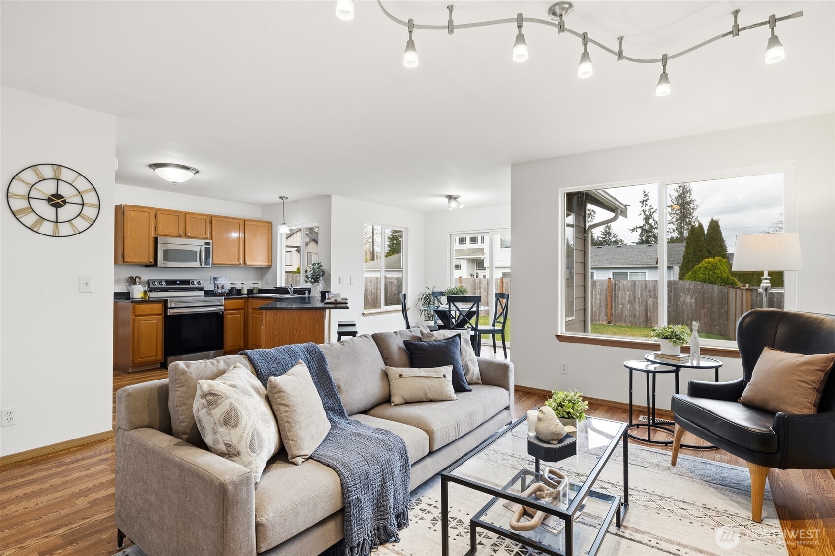 15919 55th Place W, Edmonds, WA 98026