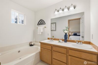 15919 55th Place W, Edmonds, WA 98026 - Photo 20