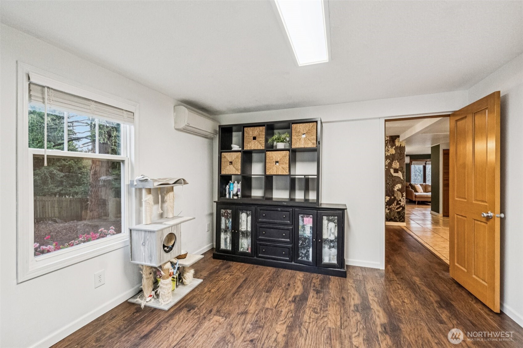 23716 Locust Way , Bothell, WA 98021