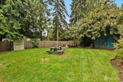 23716 Locust Way , Bothell, WA 98021 - Photo 24