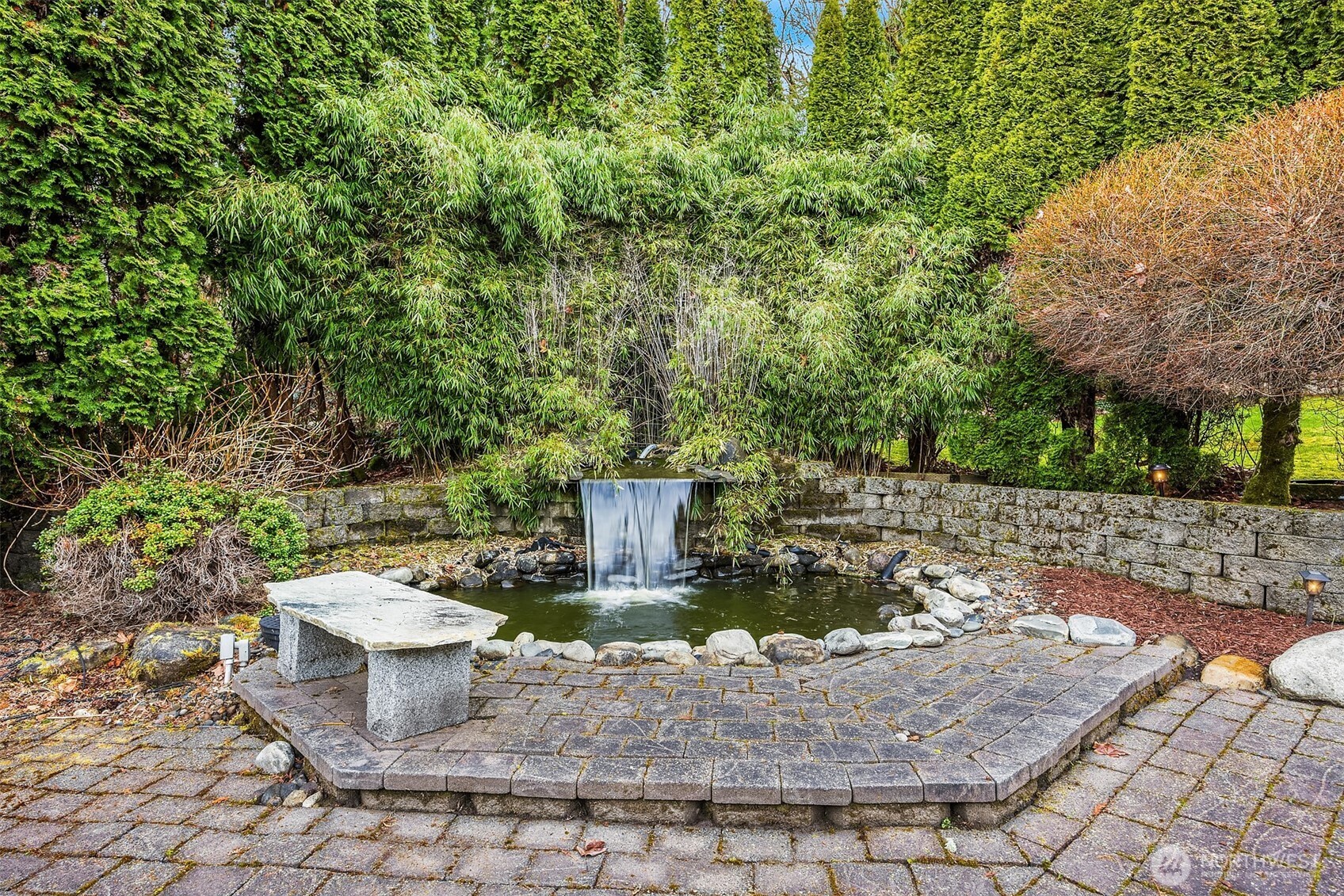 2305 NW Oakcrest Drive , Issaquah, WA 98027