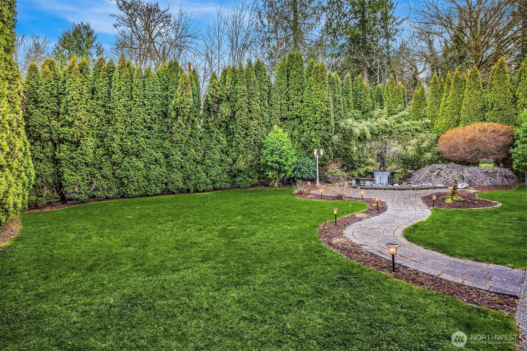 2305 NW Oakcrest Drive , Issaquah, WA 98027