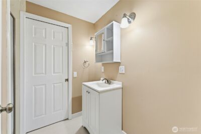 303 Dehaven Street , Milton-Freewater, OR 97862 - Photo 19