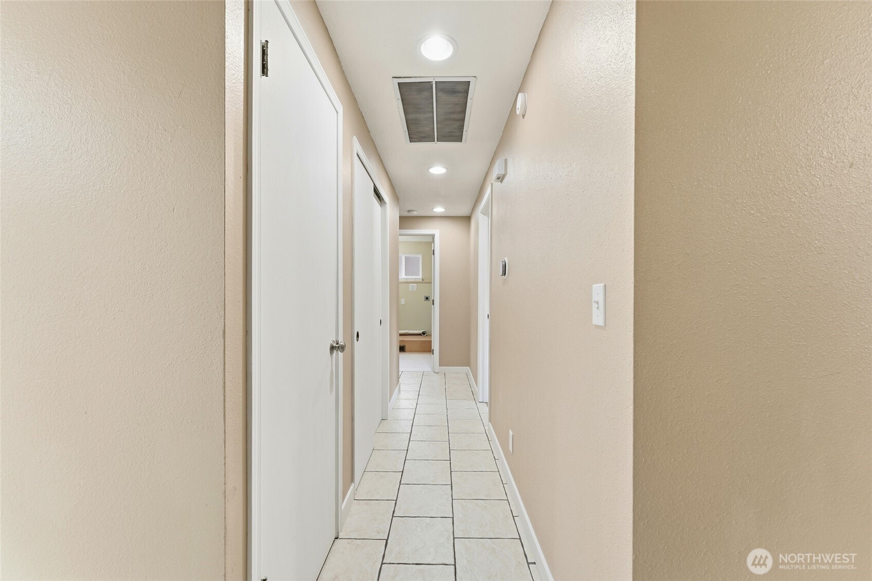 303 Dehaven Street , Milton-Freewater, OR 97862