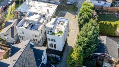 3245 21st Ave W , Seattle, WA 98199