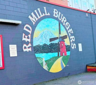 3245 21st Ave W , Seattle, WA 98199 - Photo 27