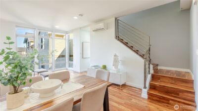 3245 21st Ave W , Seattle, WA 98199 - Photo 9