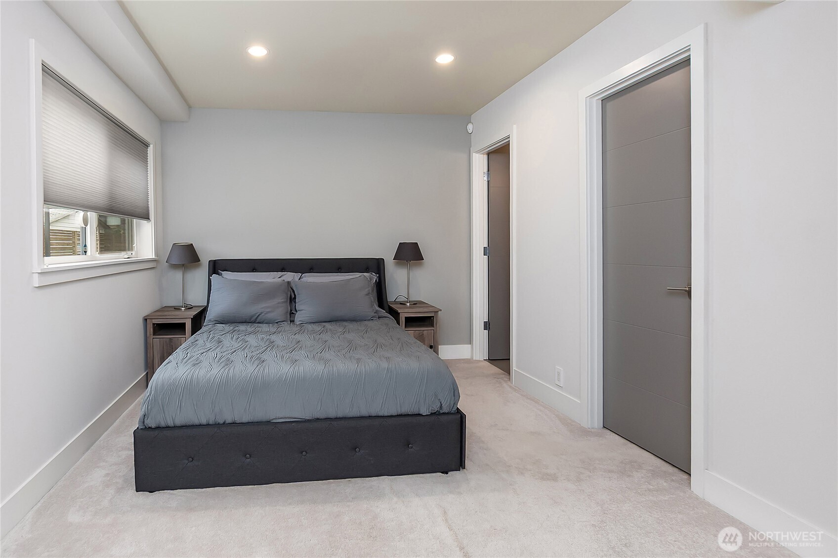 1761 20th Avenue S, Seattle, WA 98144-4454