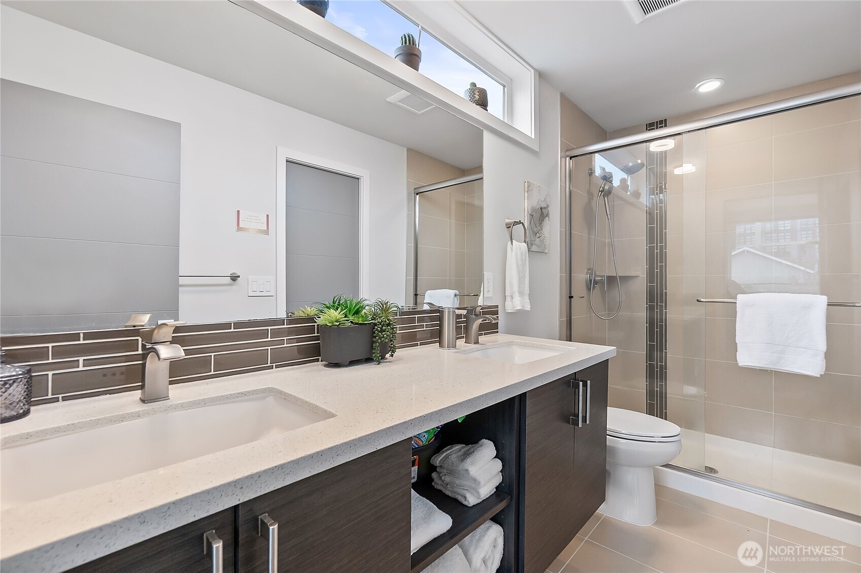 1761 20th Avenue S, Seattle, WA 98144-4454