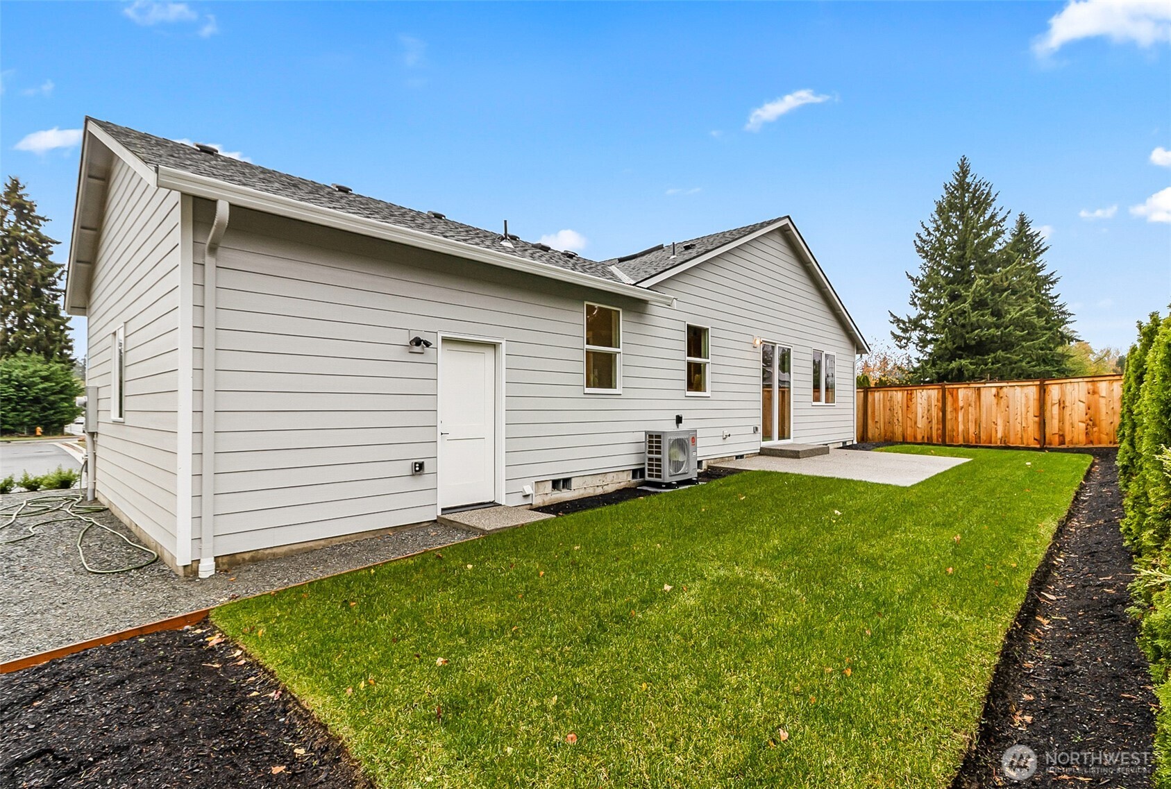2227 124th Street SE, Everett, WA 98208