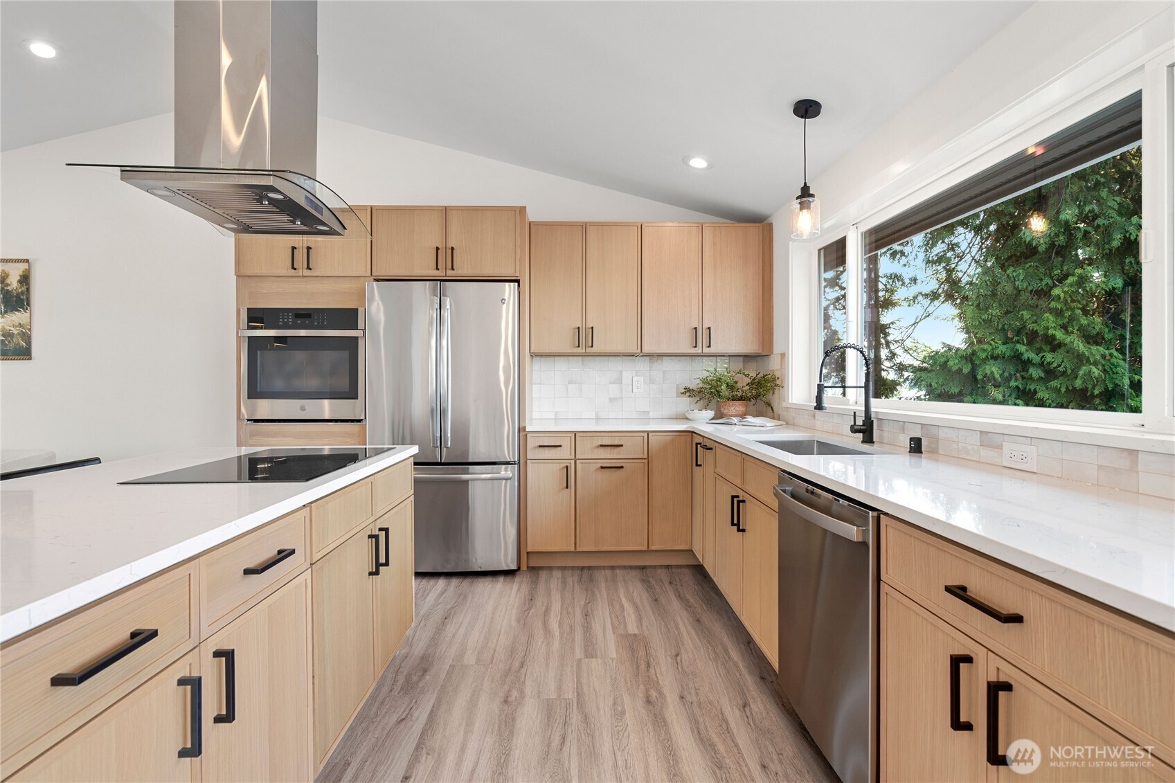 325 Melissa Street , Camano Island, WA 98282