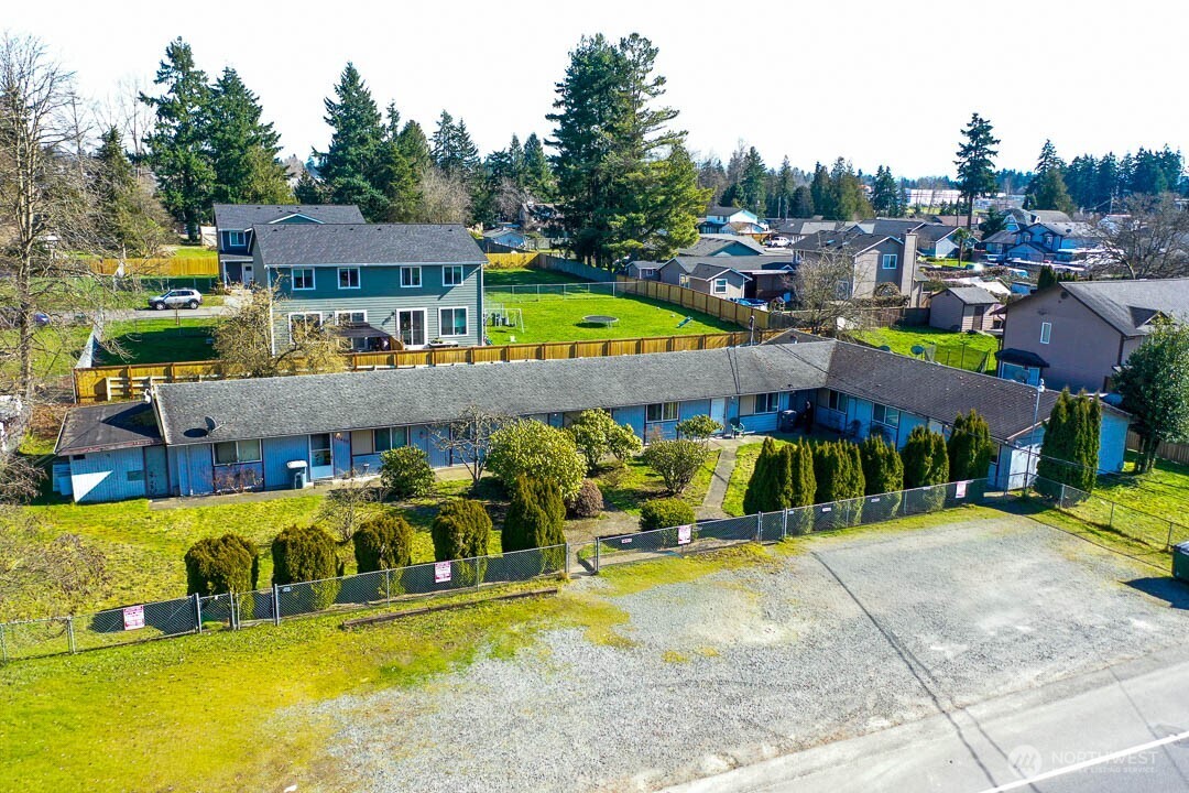 10415 10423 Golden Given Road E, Tacoma, WA 98445