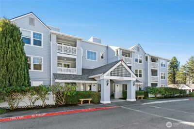 4081 224th Lane SE #202, Issaquah, WA 98029-6233