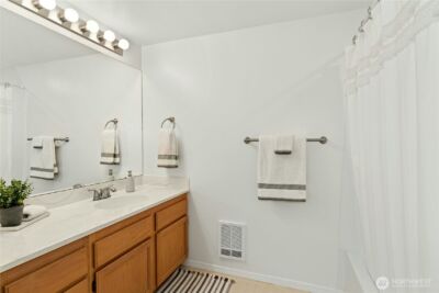 4081 224th Lane SE #202, Issaquah, WA 98029-6233 - Photo 12