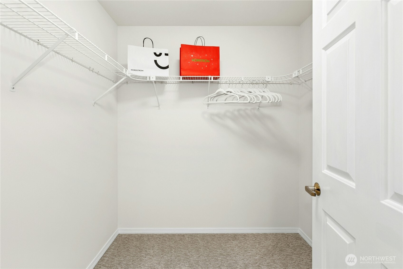 4081 224th Lane SE #202, Issaquah, WA 98029-6233