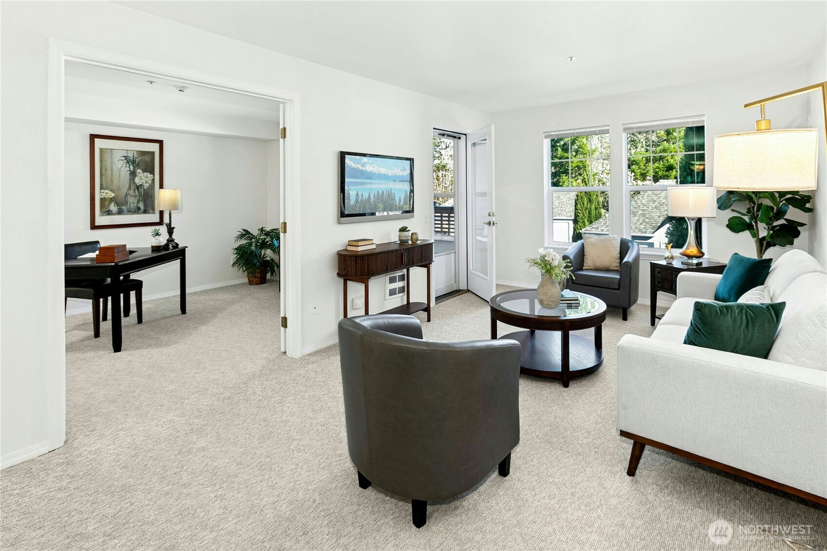 4081 224th Lane SE #202, Issaquah, WA 98029-6233