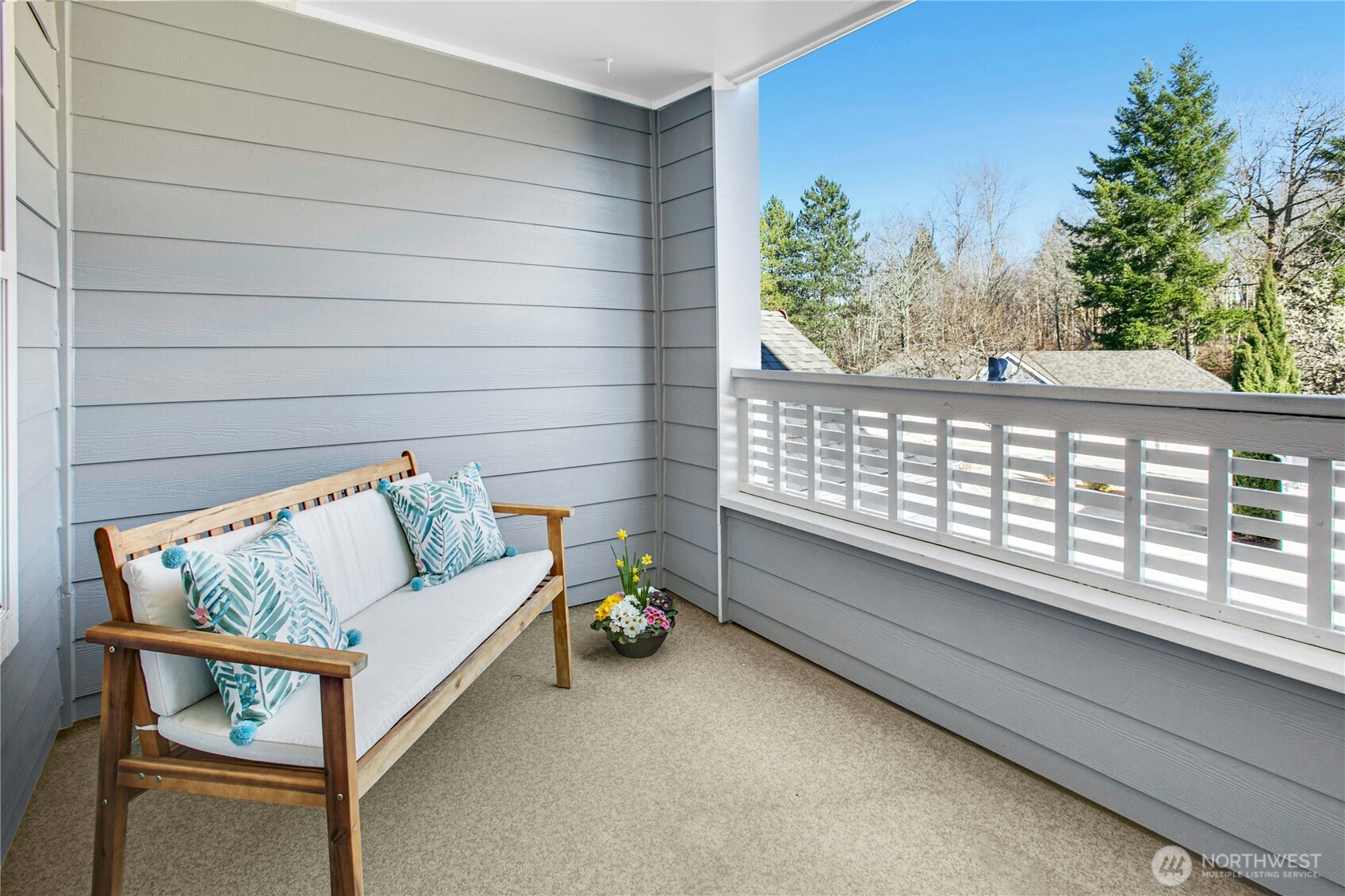 4081 224th Lane SE #202, Issaquah, WA 98029-6233