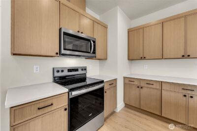 301 Cap Avenue , Winlock, WA 98596 - Photo 14