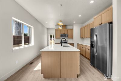 301 Cap Avenue , Winlock, WA 98596 - Photo 16