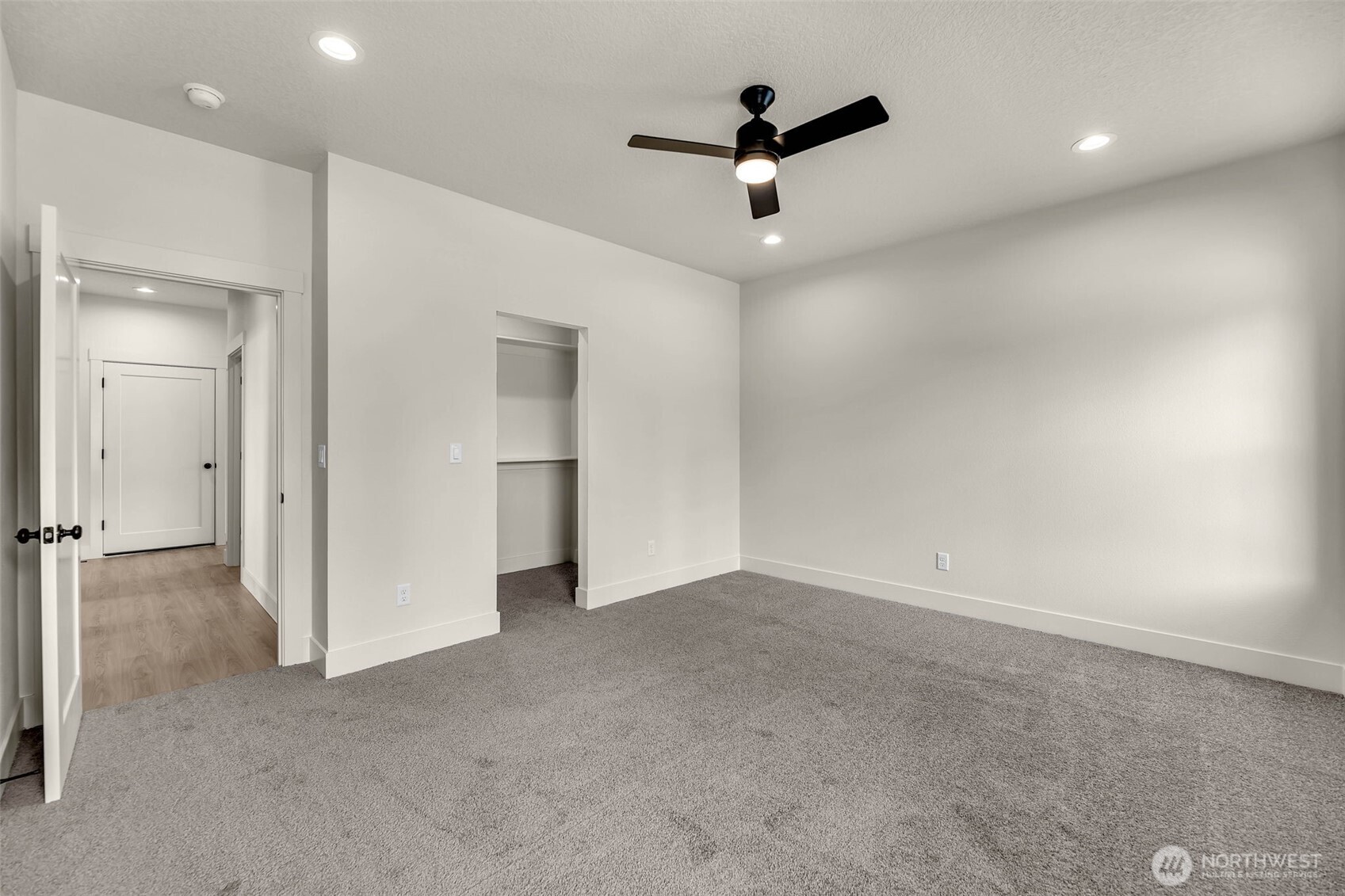 301 Cap Avenue , Winlock, WA 98596