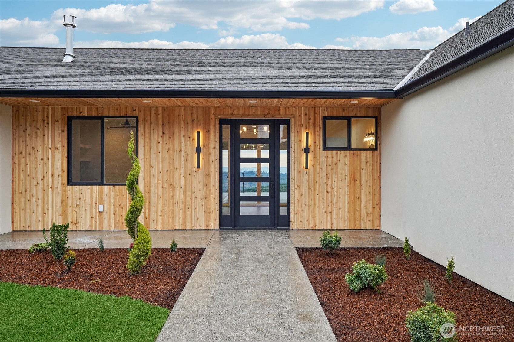 235 High Bank Lane , Woodland, WA 98674