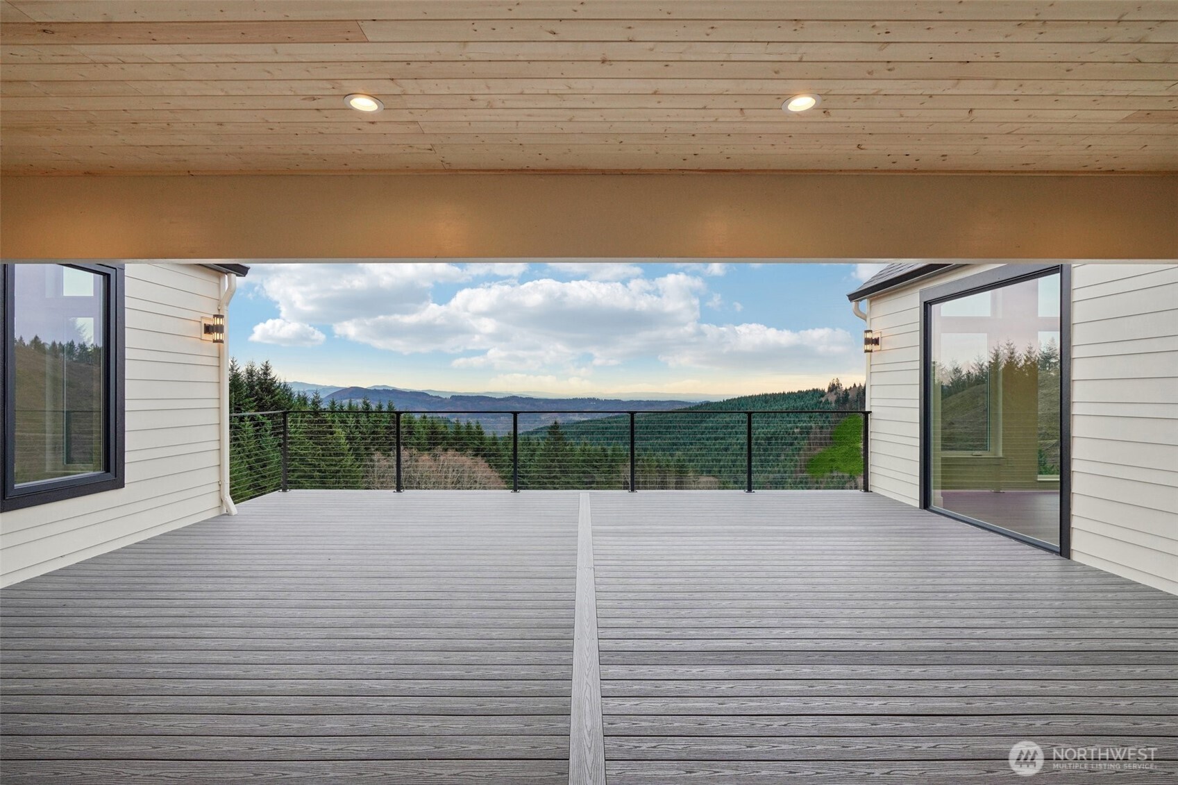 235 High Bank Lane , Woodland, WA 98674