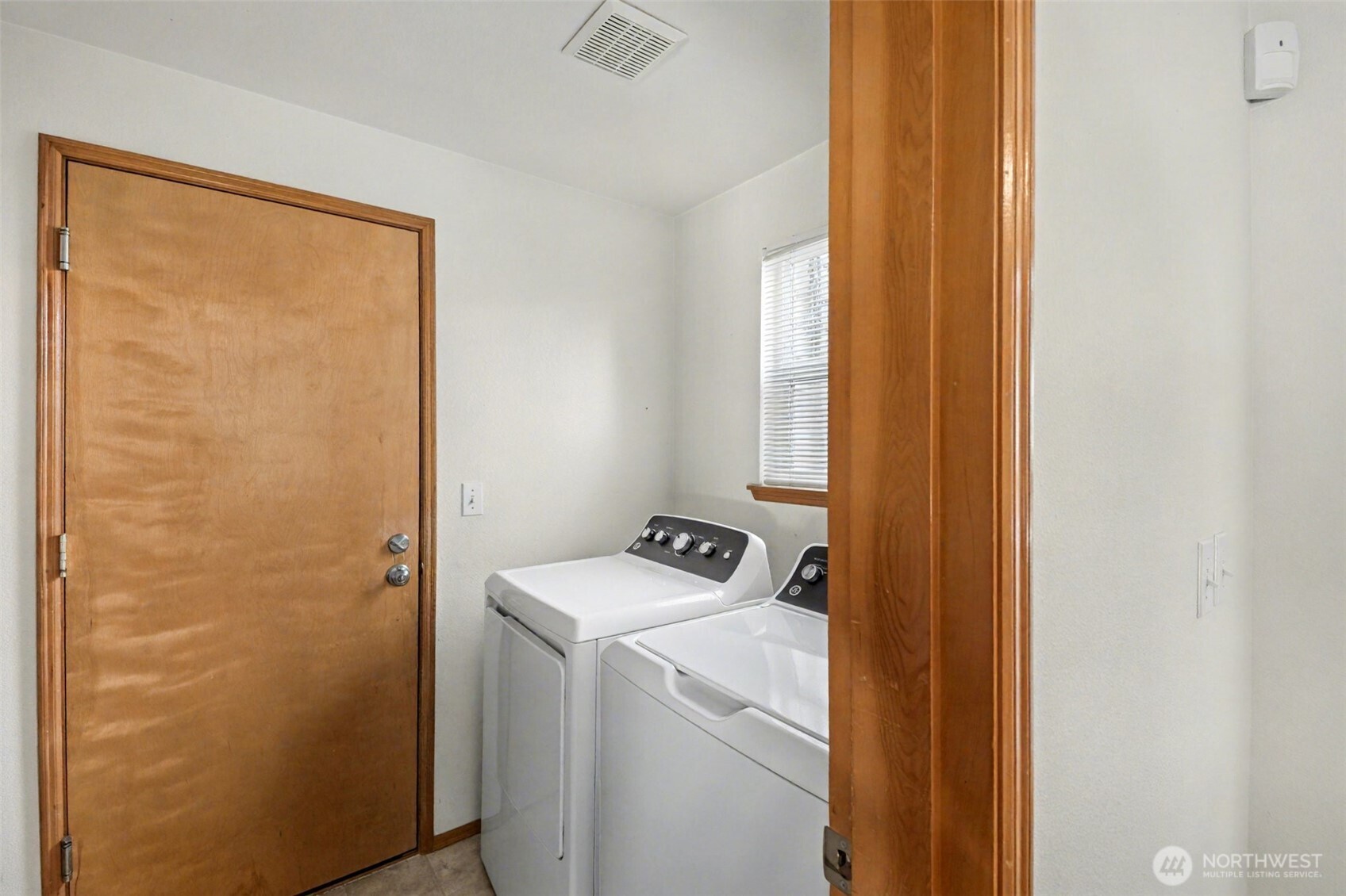 12606 SE 265th Place , Kent, WA 98030