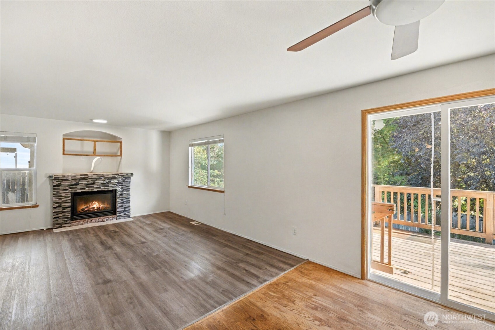 12606 SE 265th Place , Kent, WA 98030