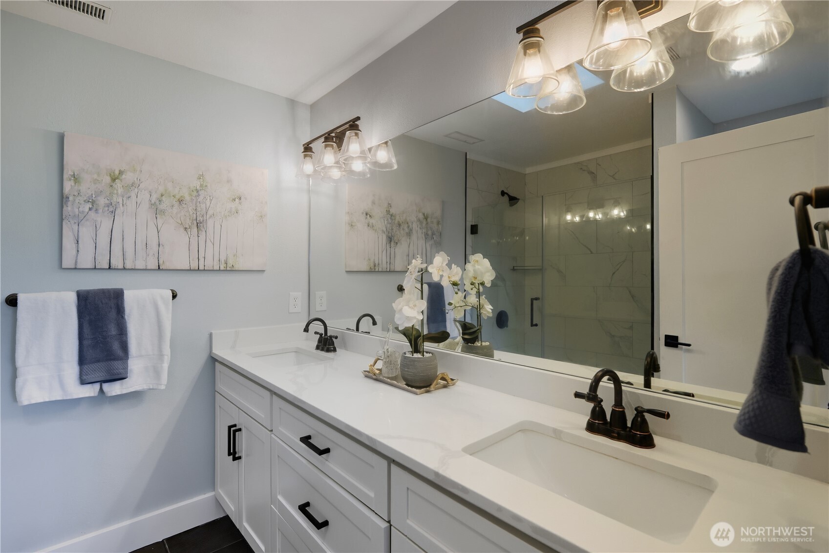 5175 NW El Camino Boulevard , Bremerton, WA 98312