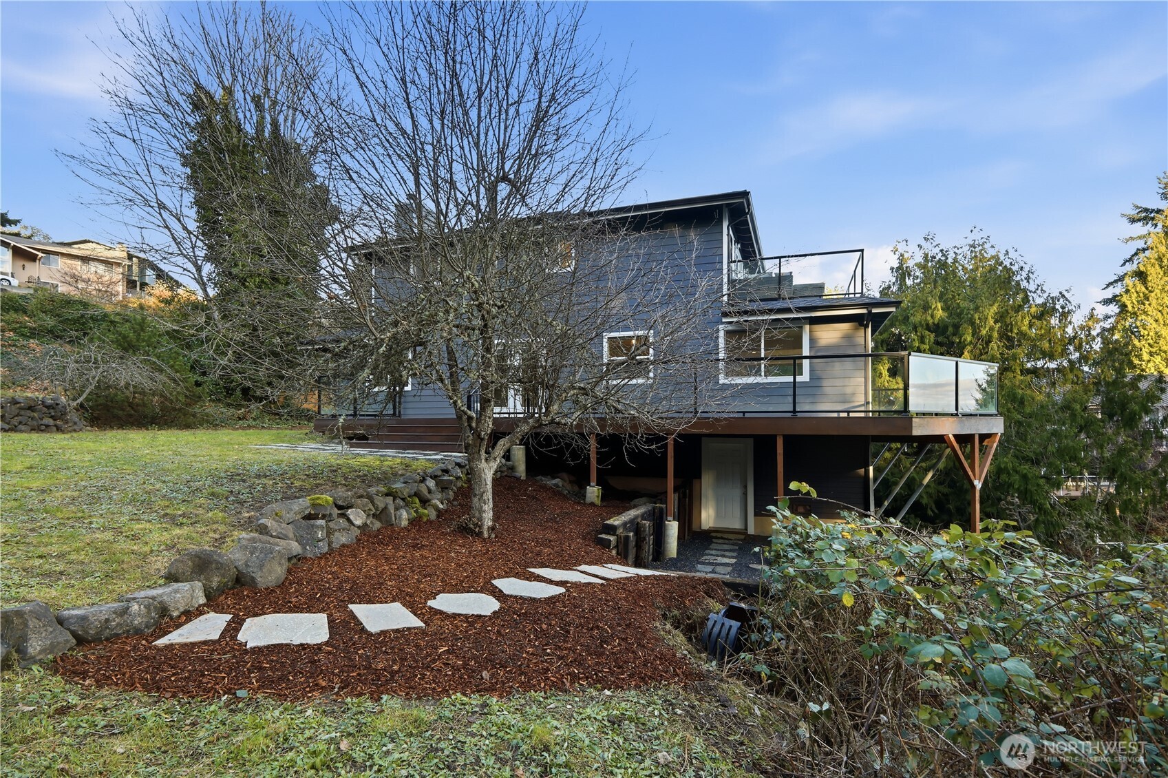 5175 NW El Camino Boulevard , Bremerton, WA 98312