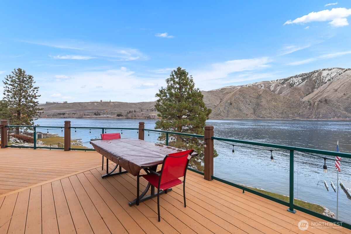 15107 N Lakeshore Drive , Entiat, WA 98822