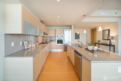 737 Olive Way #2908, Seattle, WA 98101 - Photo 12