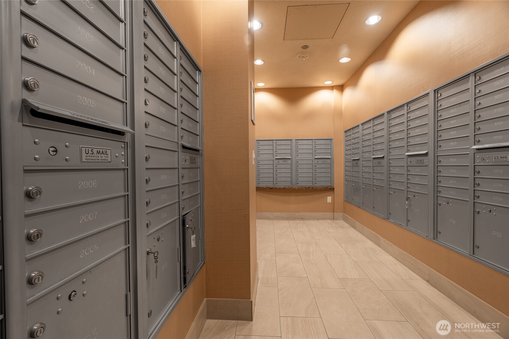 737 Olive Way #2908, Seattle, WA 98101