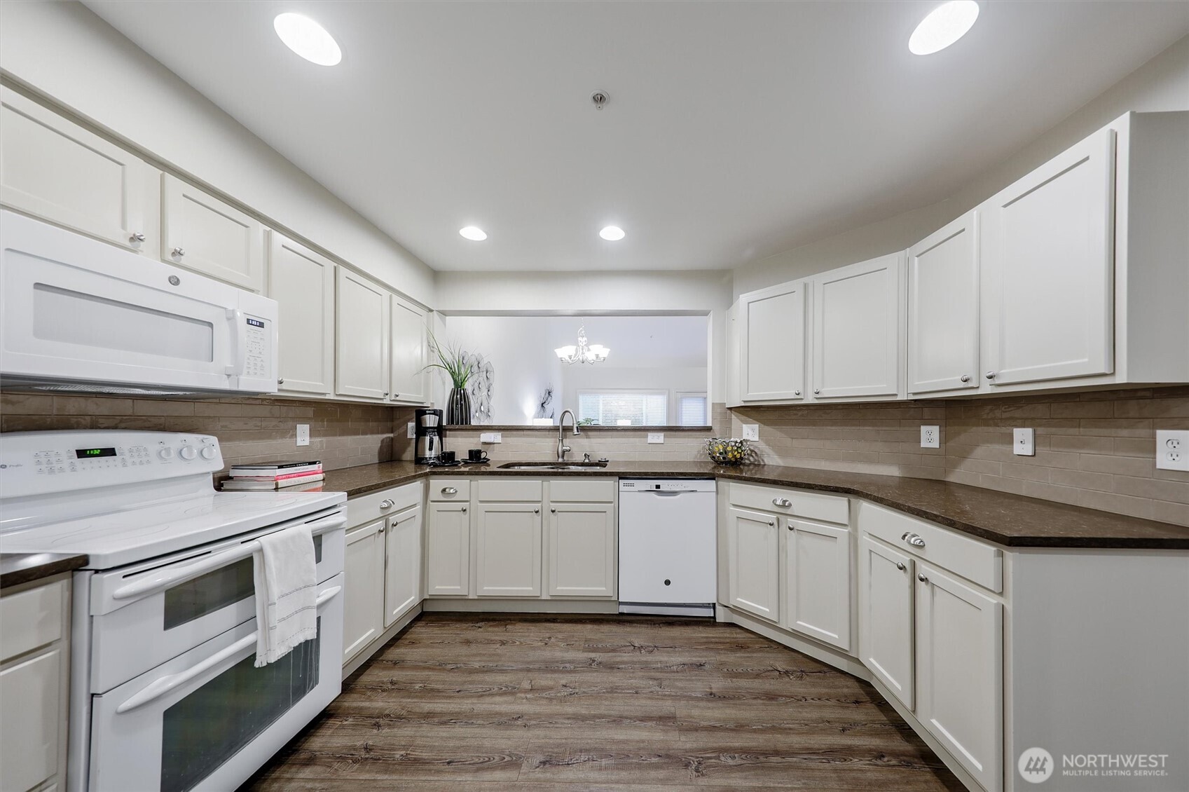 1236 65th Street SE #102, Auburn, WA 98092