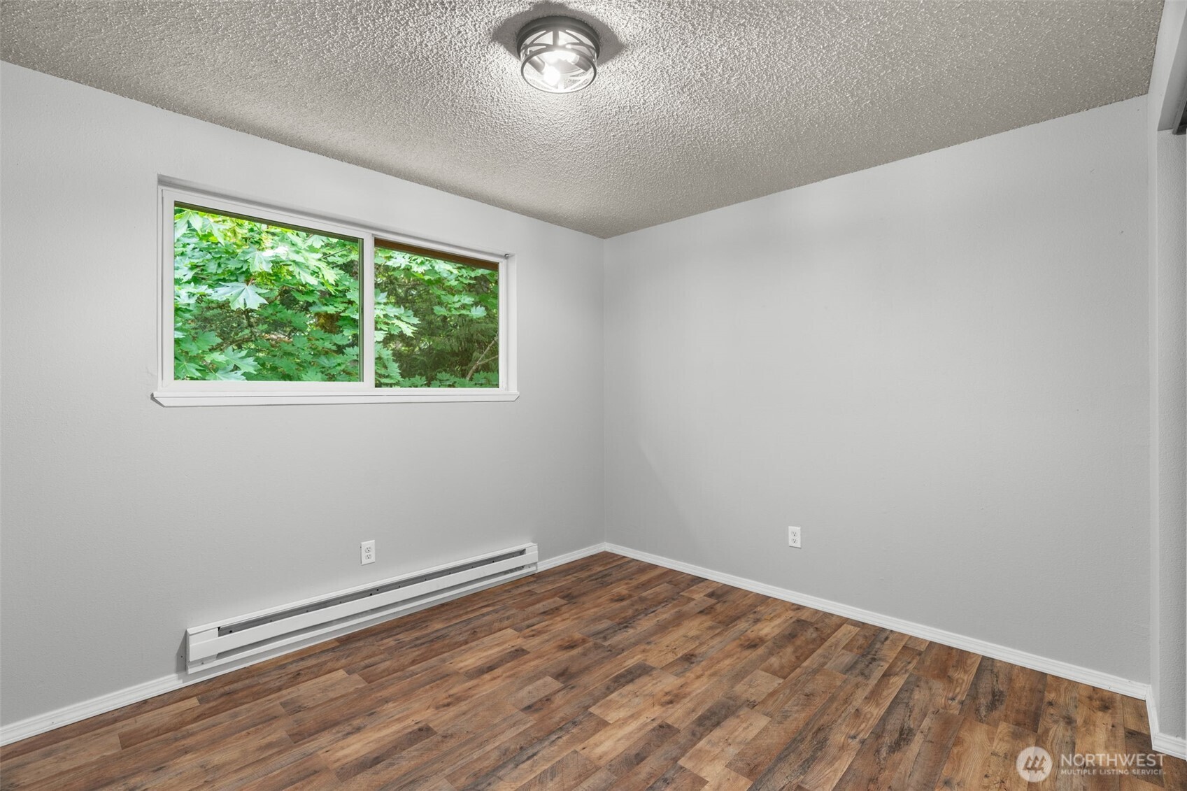 4562 SE Burley Olalla Road , Olalla, WA 98359