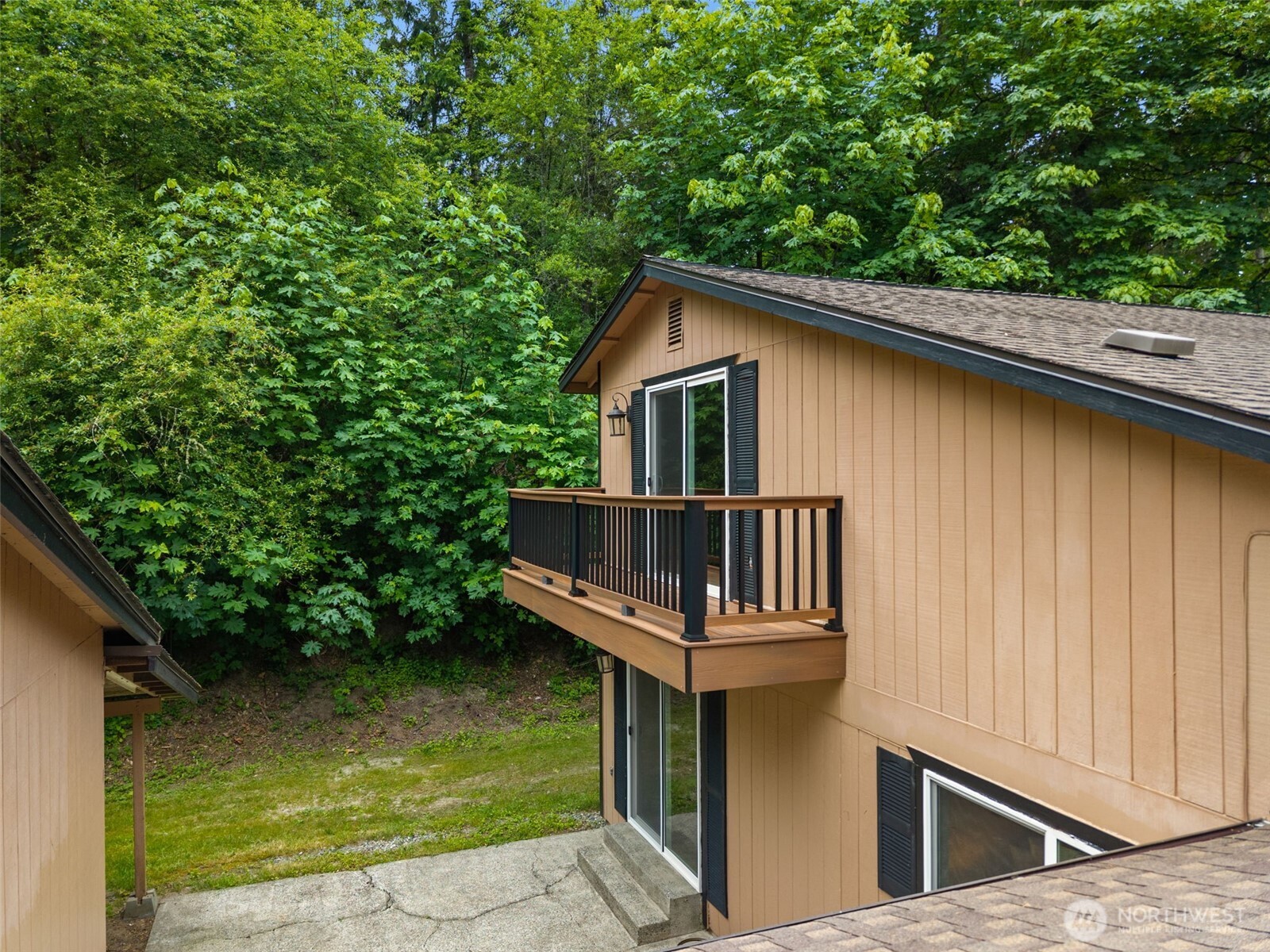4562 SE Burley Olalla Road , Olalla, WA 98359