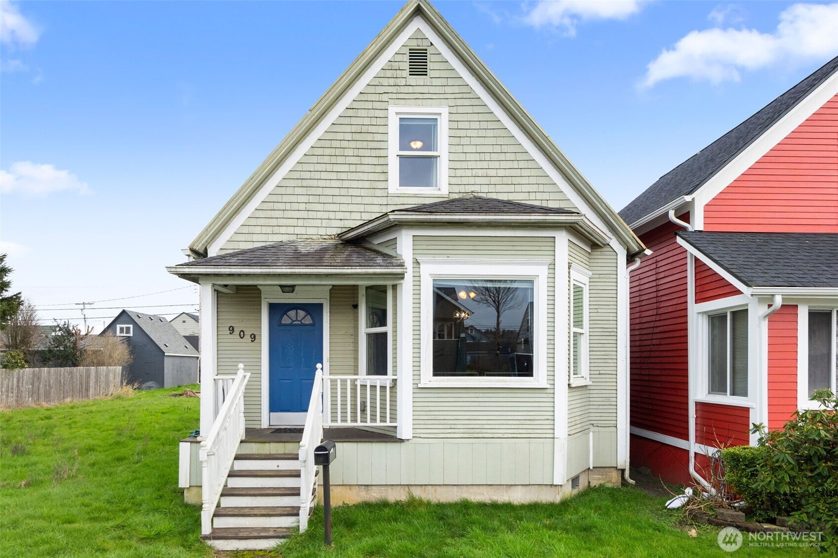 909 W Market Street , Aberdeen, WA 98520