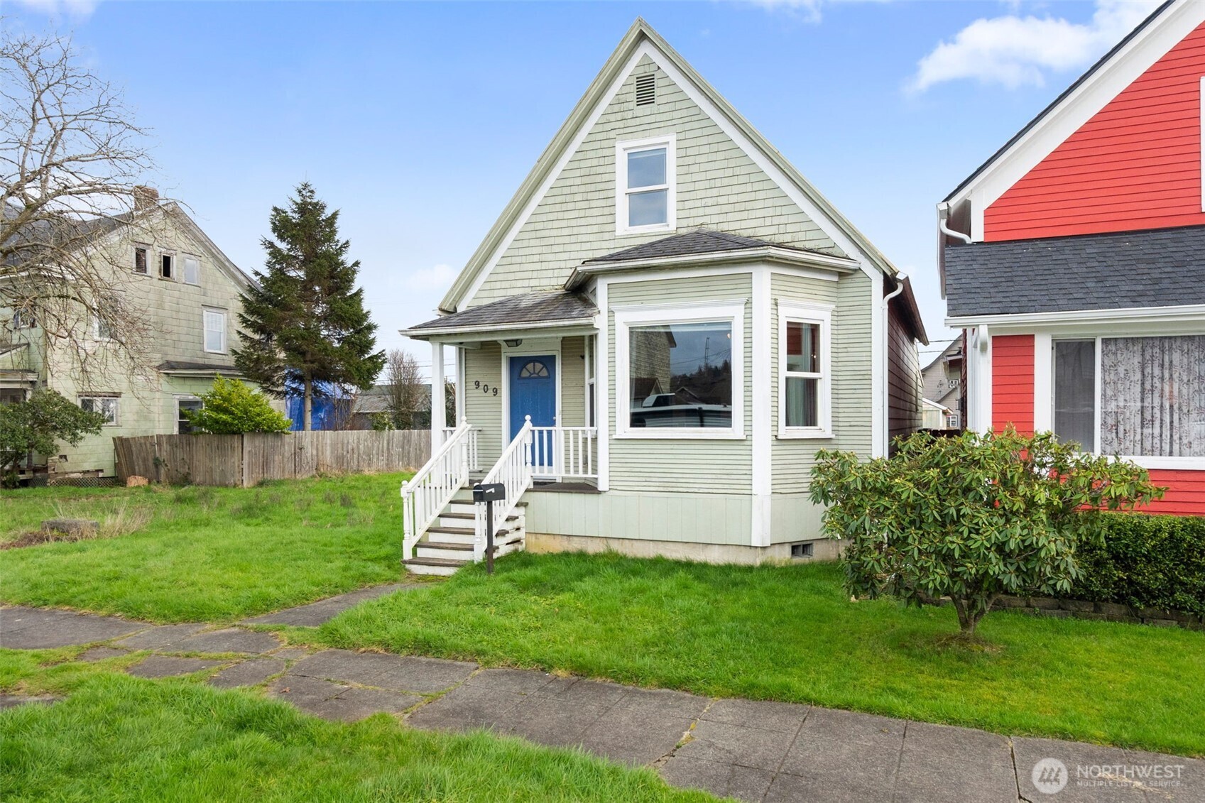 909 W Market Street , Aberdeen, WA 98520