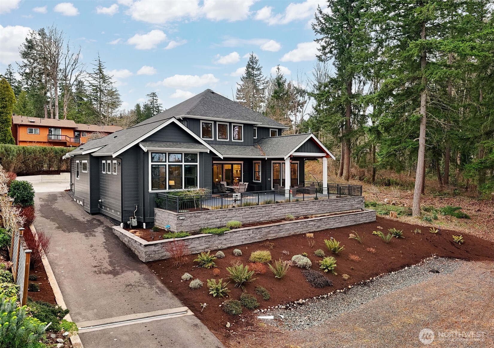 2720 Niagara Street , Bellingham, WA 98226