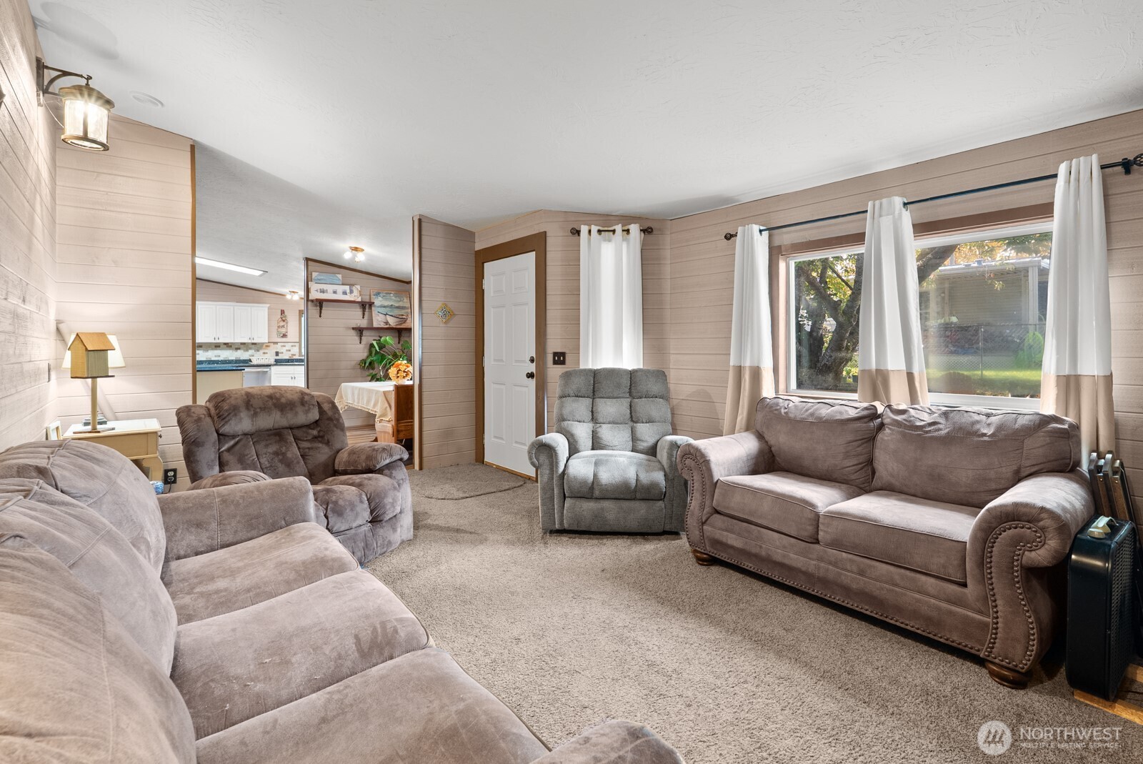 2003 77th Street Ct E, Tacoma, WA 98404