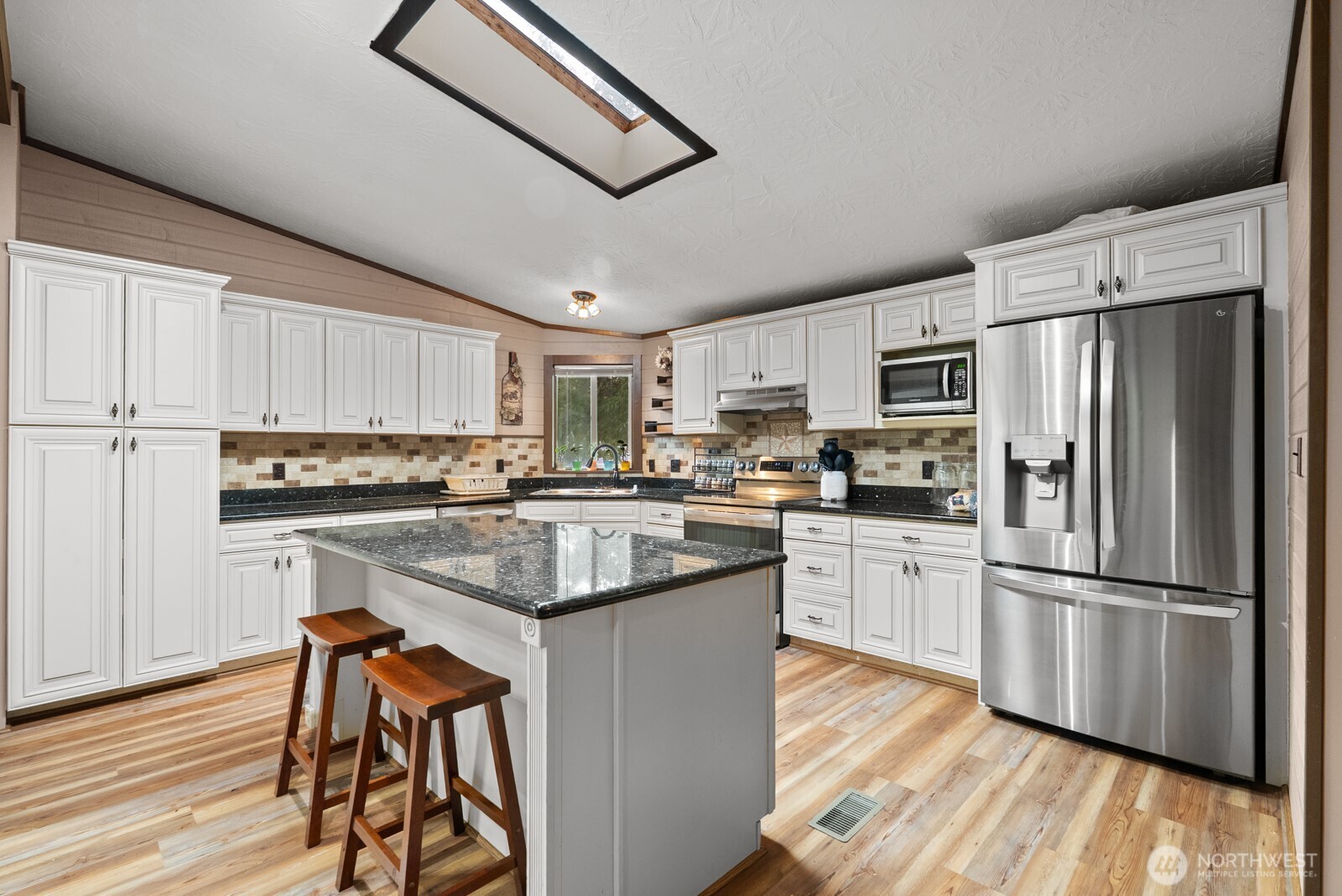 2003 77th Street Ct E, Tacoma, WA 98404